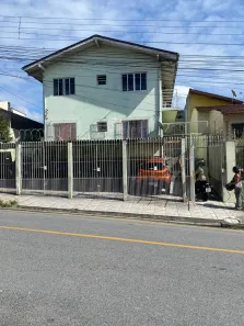 Casa com 10 Quartos à venda, 230m² no Barreiros, São José