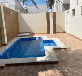 Casa de Condomínio com 3 Quartos à venda, 190m² no Jardim Inconfidência, Uberlândia