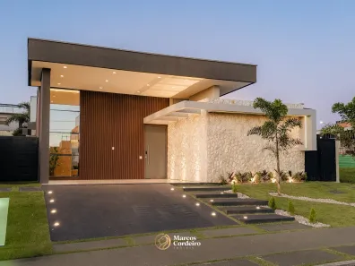 Casa de Condomínio com 3 Quartos à venda, 205m² no Cidade Alpha, Eusébio
