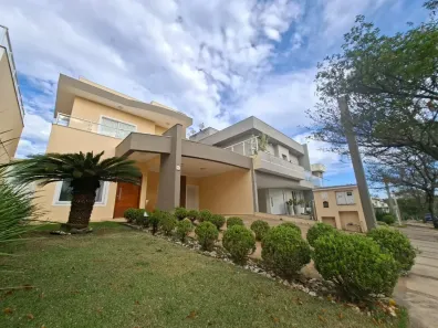 Casa de Condomínio com 3 Quartos à venda, 200m² no Jd Garret, Araçoiaba da Serra