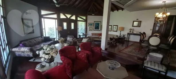 Casa de Condomínio com 4 Quartos à venda, 480m² no Sapê, Niterói