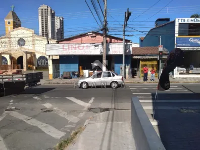 Sala Comercial à venda, 274m² no São João, Jacareí