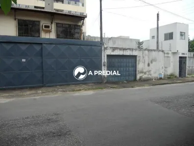 Ponto Comercial para alugar, 840m² no Parreão, Fortaleza