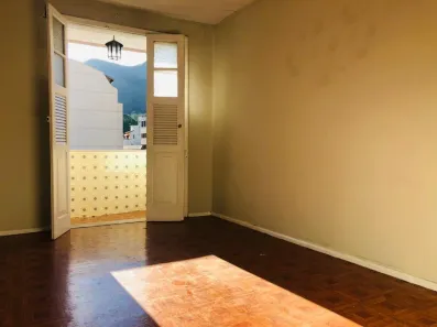 Apartamento com 2 Quartos à venda, 50m² no Centro, Nova Friburgo