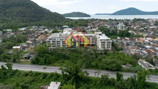 Apartamento à venda, 35m² no Perequê-Acu, Ubatuba