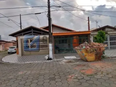 Casa com 1 Quarto à venda, 75m² no Maracanã, Praia Grande