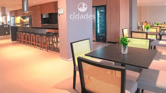 Apartamento com 2 Quartos à venda, 72m² no Balneário, Florianópolis