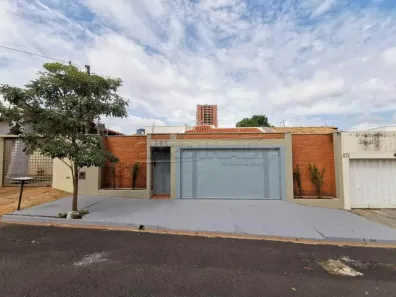 Casa com 4 Quartos para alugar, 227m² no Vila Harmonia, Araraquara