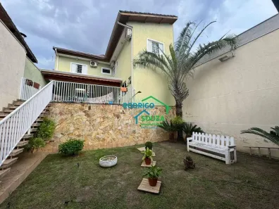 Casa com 3 Quartos à venda, 280m² no Vila Martins, Carapicuíba