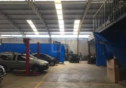 Galpão/Depósito/Armazém à venda, 950m² no Caiçaras, Belo Horizonte
