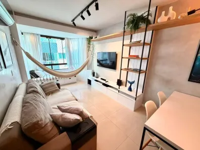 Apartamento com 2 Quartos para alugar, 70m² no Centro, Balneário Camboriú