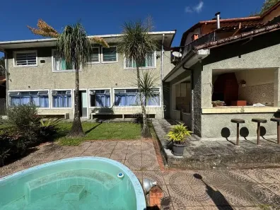 Casa com 5 Quartos à venda, 227m² no Parque do Ingá, Teresópolis
