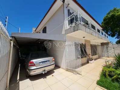Sobrado com 5 Quartos à venda, 230m² no Parque Residencial Cidade Nova, Maringá