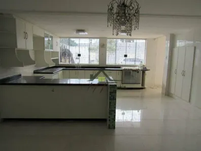Casa com 4 Quartos para alugar, 250m² no Centro, Sumaré