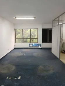 Sala Comercial para alugar, 75m² no Centro, Santos
