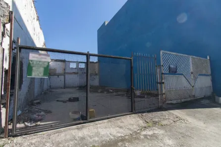 Ponto Comercial para alugar, 250m² no Parque Colonial, São Paulo