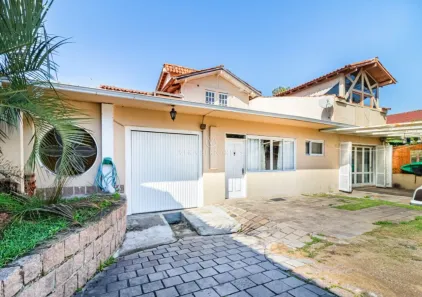 Casa com 4 Quartos à venda, 331m² no Jardim Isabel, Porto Alegre