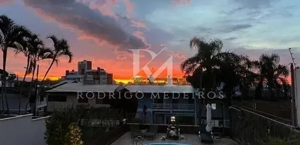 Casa com 5 Quartos à venda, 262m² no Abraão, Florianópolis