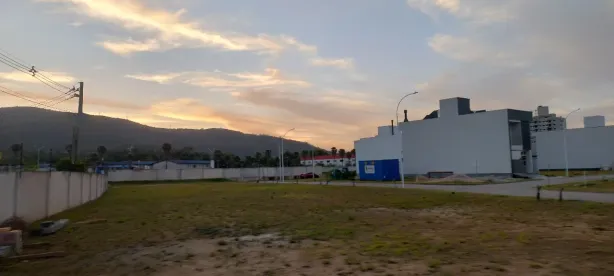 Lote/Terreno à venda, 150m² no Beira Rio, Biguaçu