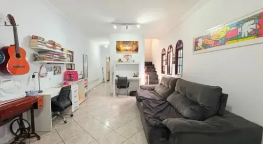 Sobrado com 4 Quartos à venda, 200m² no Parque Maria Domitila, São Paulo