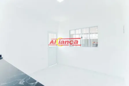 Casa com 1 Quarto para alugar, 42m² no Jardim City, Guarulhos