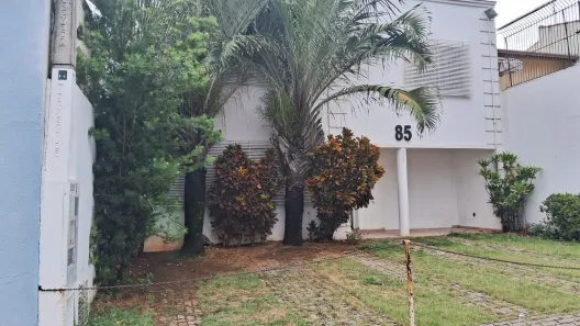 Imóvel Comercial com 6 Quartos à venda, 232m² no Vila Santana, Sorocaba