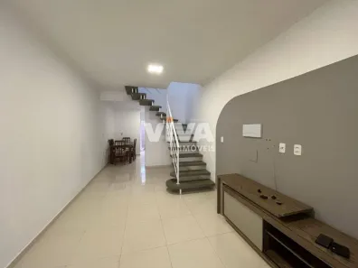 Sobrado com 2 Quartos para alugar, 75m² no São Francisco de Assis, Camboriú