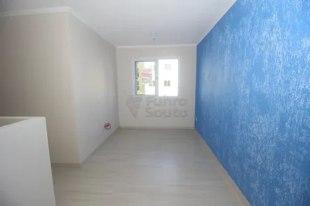 Apartamento com 2 Quartos para alugar, 45m² no Fragata, Pelotas