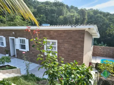 Casa com 2 Quartos à venda, 81m² no Itacorubi, Florianópolis