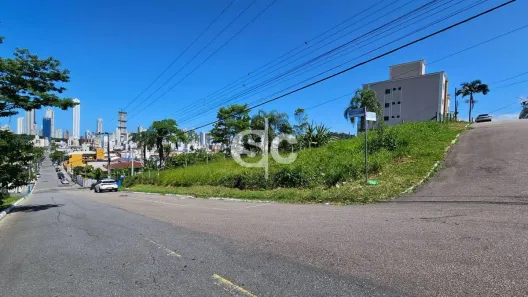 Lote/Terreno à venda, 320m² no Nações, Balneário Camboriú