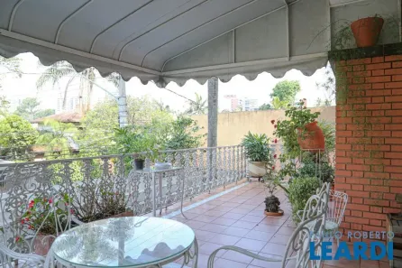 Casa com 4 Quartos à venda, 640m² no Jardim das Bandeiras, São Paulo