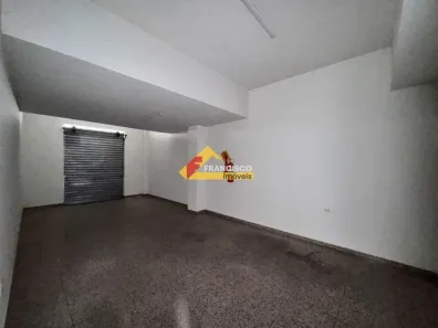 Ponto Comercial para alugar, 208m² no Centro, Divinópolis