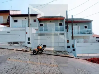 Sobrado com 3 Quartos à venda, 150m² no Parque Santana, Mogi das Cruzes