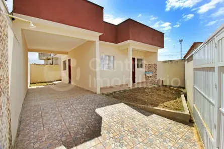 Casa com 2 Quartos à venda, 70m² no Estância dos Eucaliptos, Peruíbe