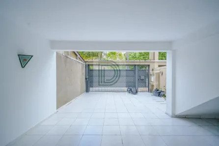Sobrado com 3 Quartos à venda, 180m² no Jardim das Vertentes, São Paulo