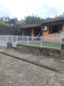 Casa com 2 Quartos à venda, 71m² no Cruzeiro do Sul, Criciúma