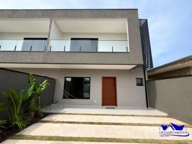 Sobrado com 4 Quartos à venda, 171m² no Guaratuba, Guaratuba