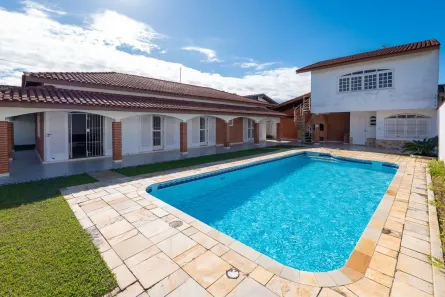 Casa com 3 Quartos à venda, 205m² no Bal Stella Maris, Peruíbe
