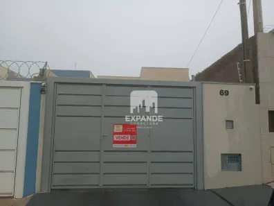 Casa com 2 Quartos à venda, 67m² no Jardim Paraíso II, Botucatu