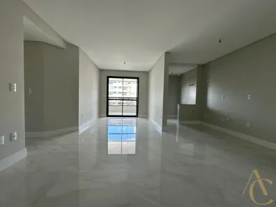 Apartamento com 2 Quartos à venda, 89m² no Campinas, São José