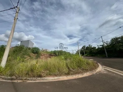 Lote/Terreno à venda, 257m² no Campestre, Piracicaba