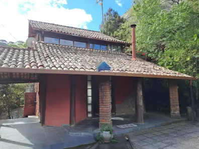 Casa com 3 Quartos à venda, 772m² no Cônego, Nova Friburgo
