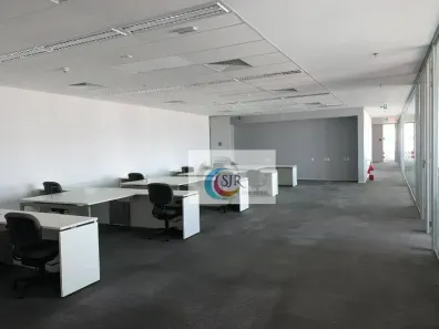 Sala Comercial para alugar, 883m² no Vila São Francisco (Zona Sul), São Paulo