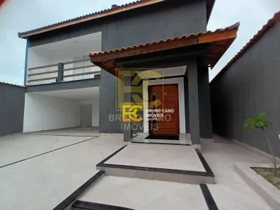 Sobrado com 4 Quartos para alugar, 230m² no Jardim Beira-Mar, Peruíbe