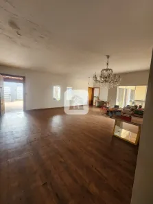 Casa com 3 Quartos para alugar, 200m² no Jardim Colina, Uberlândia