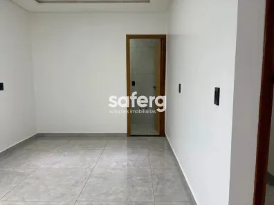 Sobrado com 3 Quartos à venda, 210m² no Universitário, Cascavel