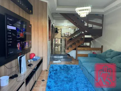 Sobrado com 3 Quartos à venda, 195m² no Vila Independência, Mauá