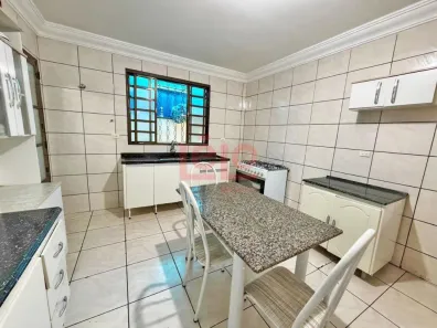 Casa com 3 Quartos à venda, 100m² no Jardim América, Maringá