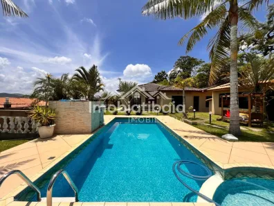 Fazenda/Sítio com 5 Quartos à venda, 280m² no , Nazaré Paulista