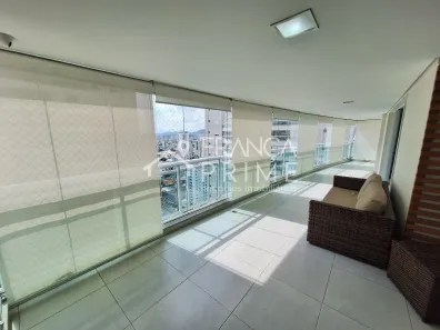 Apartamento com 3 Quartos para alugar, 187m² no Vila Romana, São Paulo
